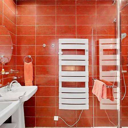 La Table De Pierre - D'hote Bed & Breakfast