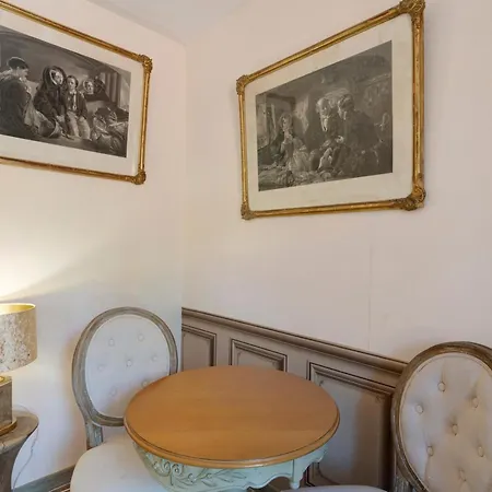 La Table De Pierre - D'hote 3* Lussas-et-Nontronneau