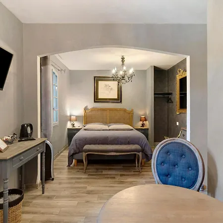 La Table De Pierre - D'hote Bed & Breakfast