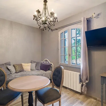 Bed & Breakfast La Table De Pierre - D'hote
